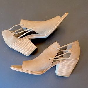 Eileen Fisher New Tan Open-Toe Booties -  Size 11